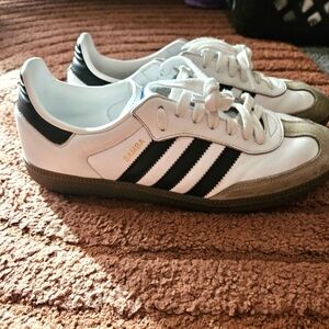 Adidas Sambas